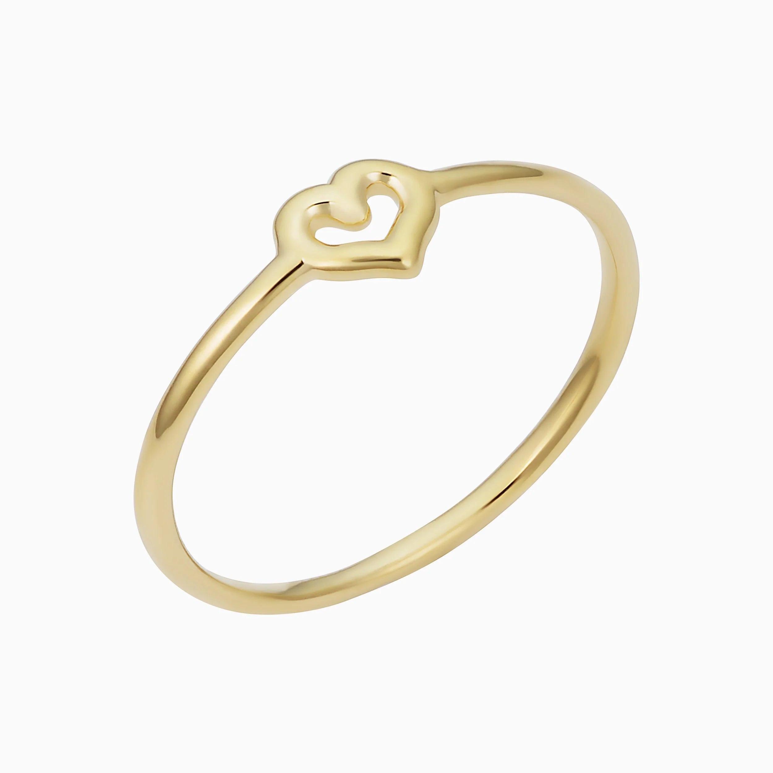 Elegant Heart of Gold Ring - A Timeless Treasure.