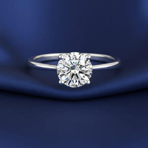Stunning Sterling Silver Simulated Diamond Engagement Ring – The Perfect Sparkling Proposal for Love Stories, Anniversaries & Romantic Gifts!.