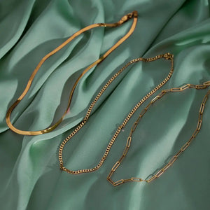 Dainty 14K Solid Gold Cuban Curb Chain Necklace - Elegant Layering Essential.