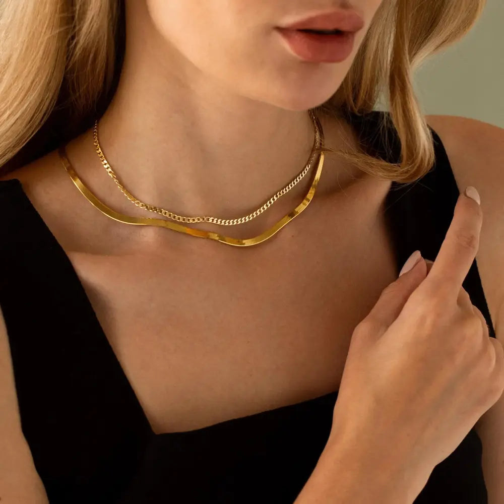 Dainty 14K Solid Gold Cuban Curb Chain Necklace - Elegant Layering Essential.