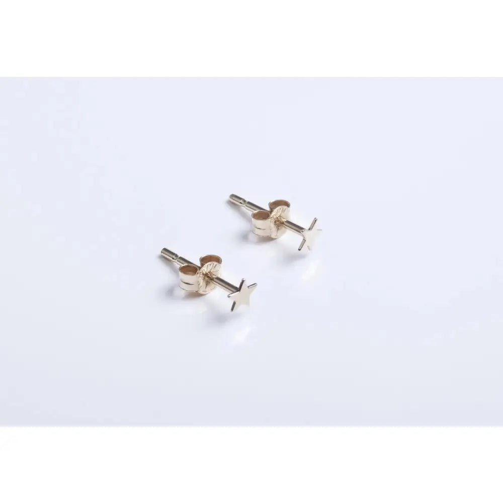 Dainty 14K Solid Gold Star Earrings - Celestial Minimalist Jewelry Elegance.