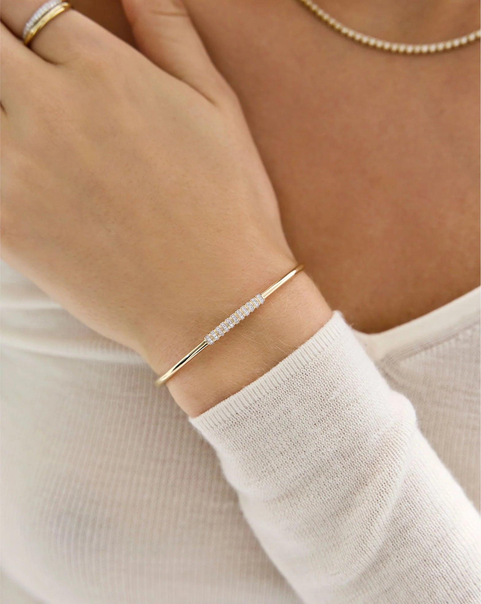 Elegant Diamond Bar Bangle - Timeless Luxury Accessory.