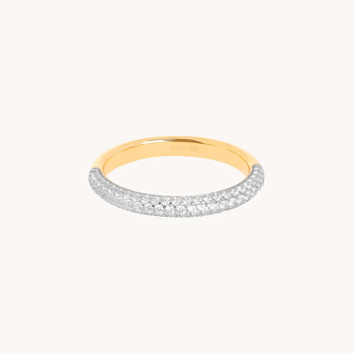 Radiant Gold Pavé Essential Band Ring.
