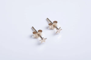 Dainty 14K Solid Gold Star Earrings - Celestial Minimalist Jewelry Elegance.