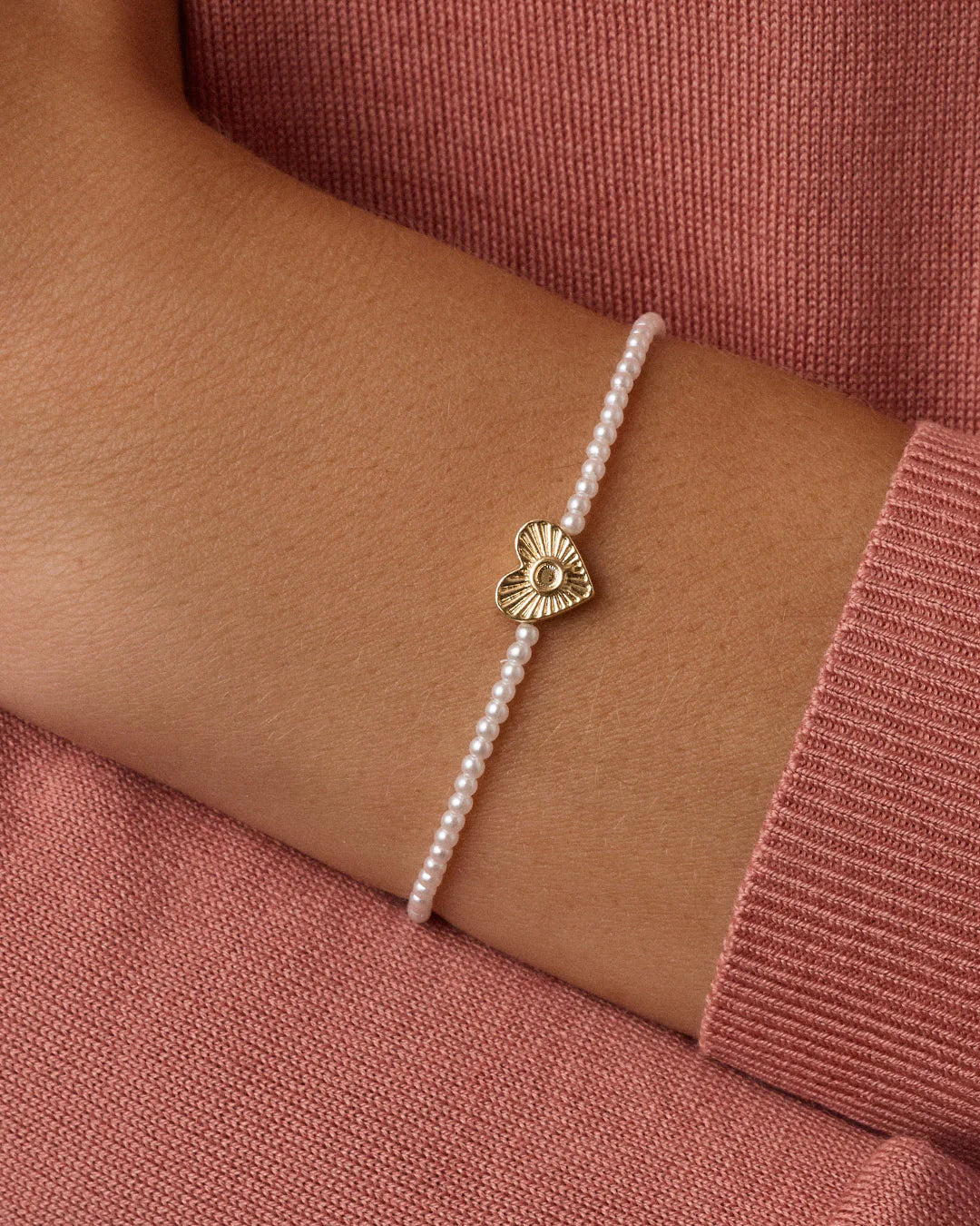 Pearl Vintage Heart Alphabet Bracelet