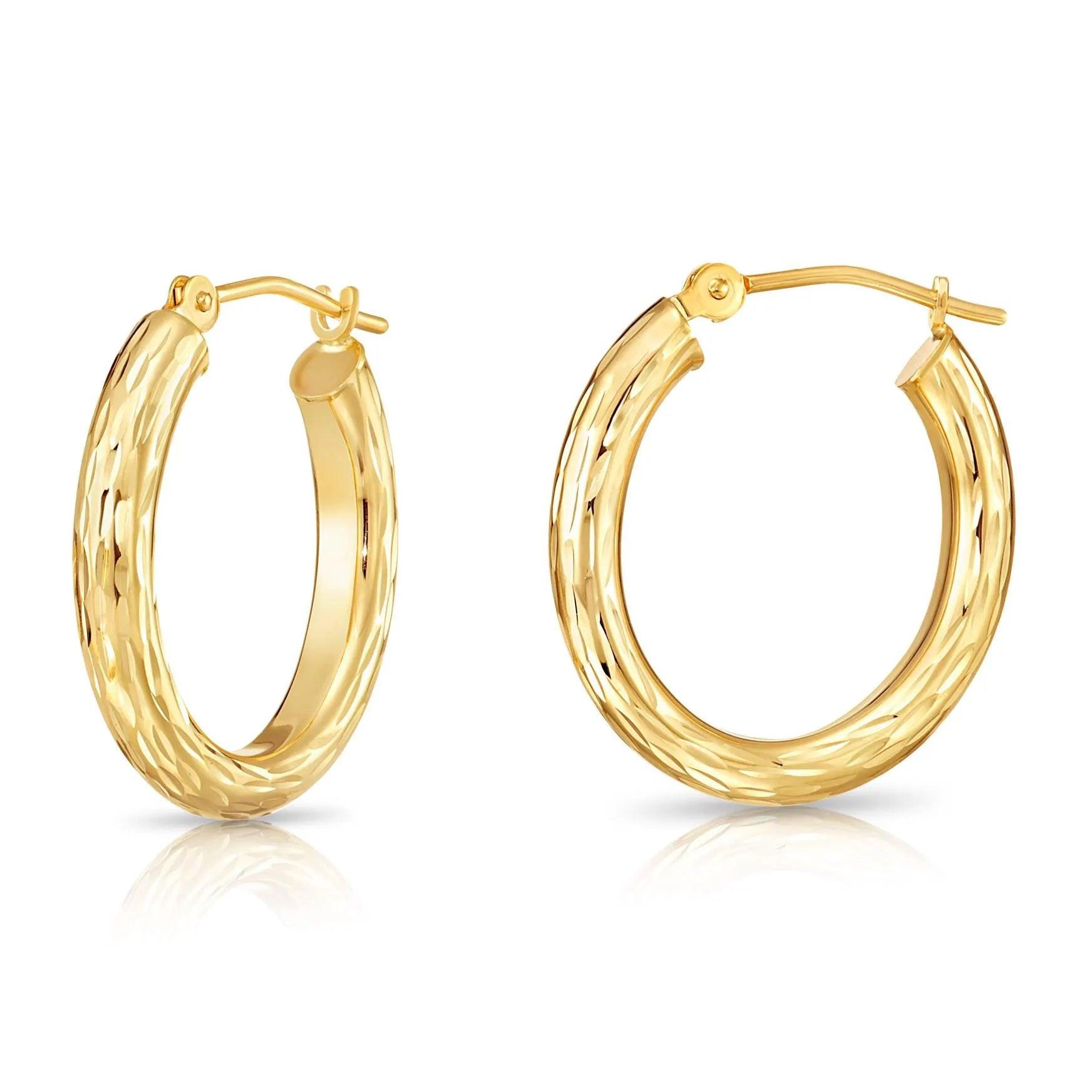 Luxurious 14K Solid Gold Hand-Engraved Diamond-Cut Oval Hoop Earrings.