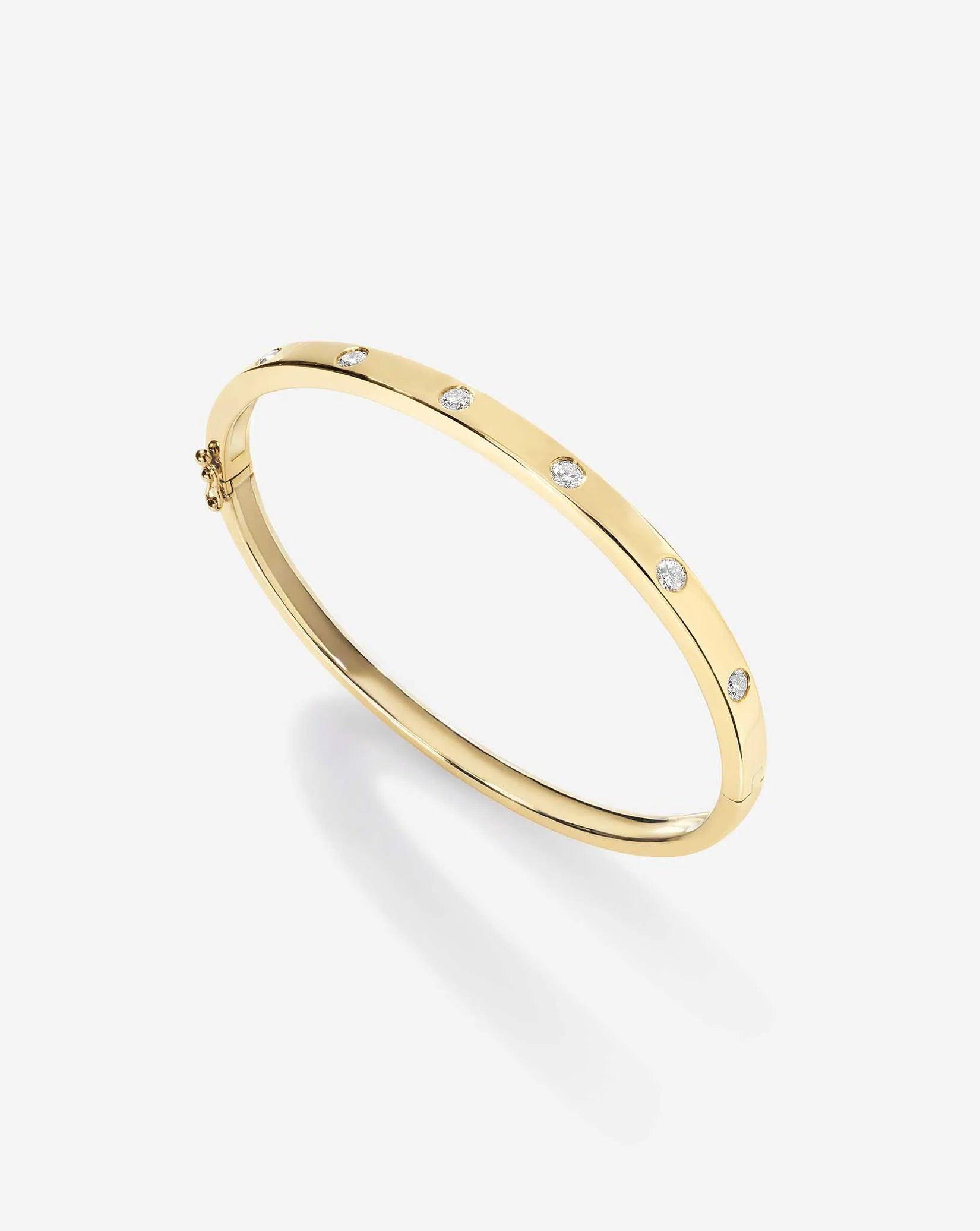 Exquisite Inlay Diamond Bangle – Dazzle with Elegance!.