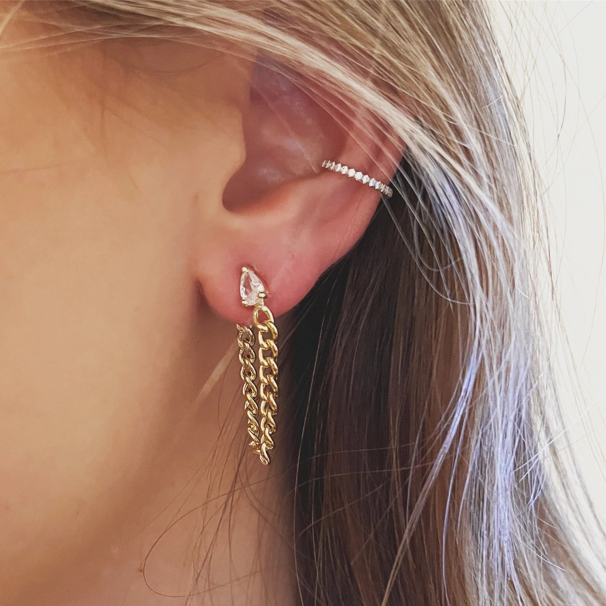 Diamond Ear Cuff - 14K and Diamond Ear Climber Cuff - Trendy • No Piercing - Diamond Cuff• Blogger Cuff • Diamond Ring