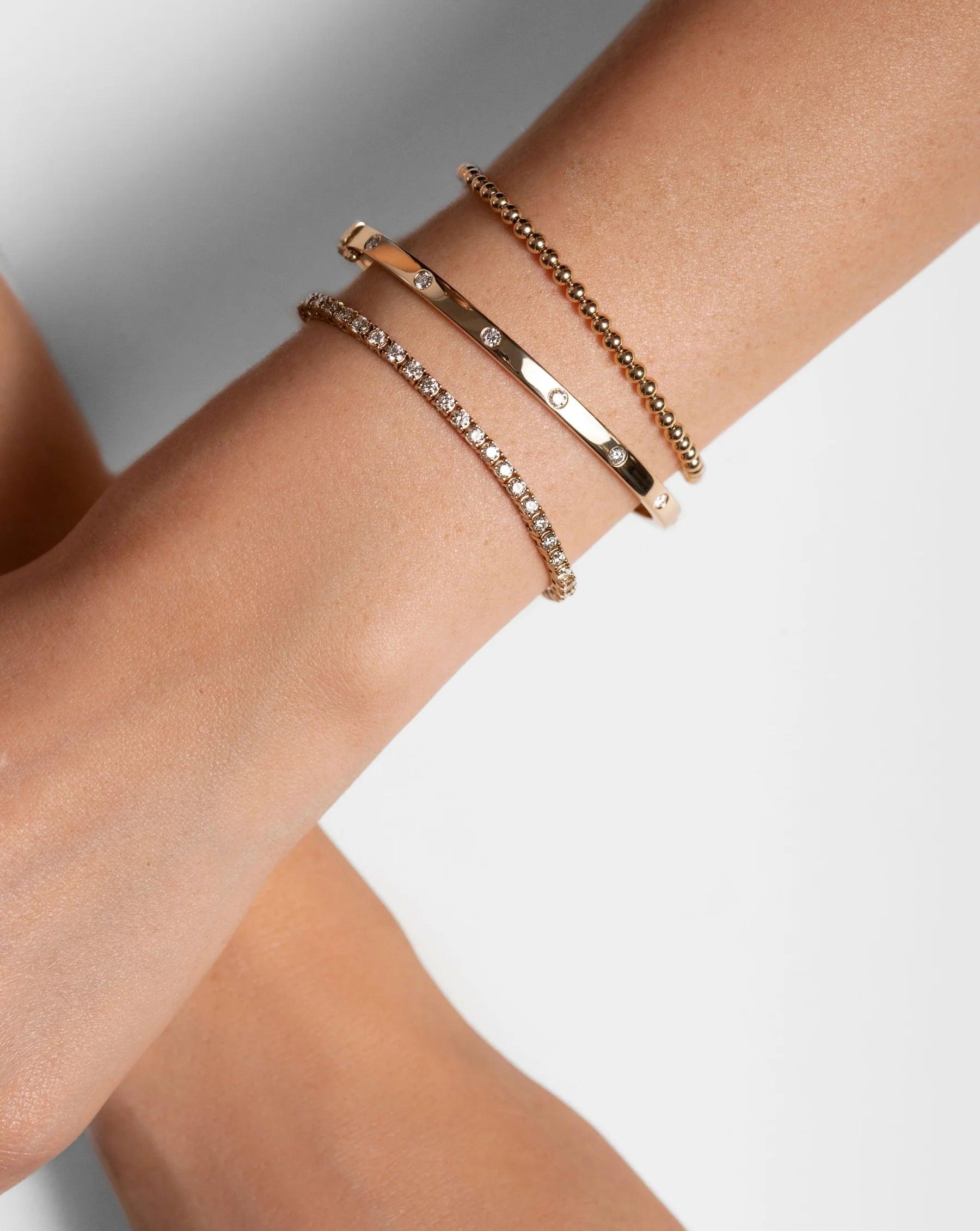 Exquisite Inlay Diamond Bangle – Dazzle with Elegance!.