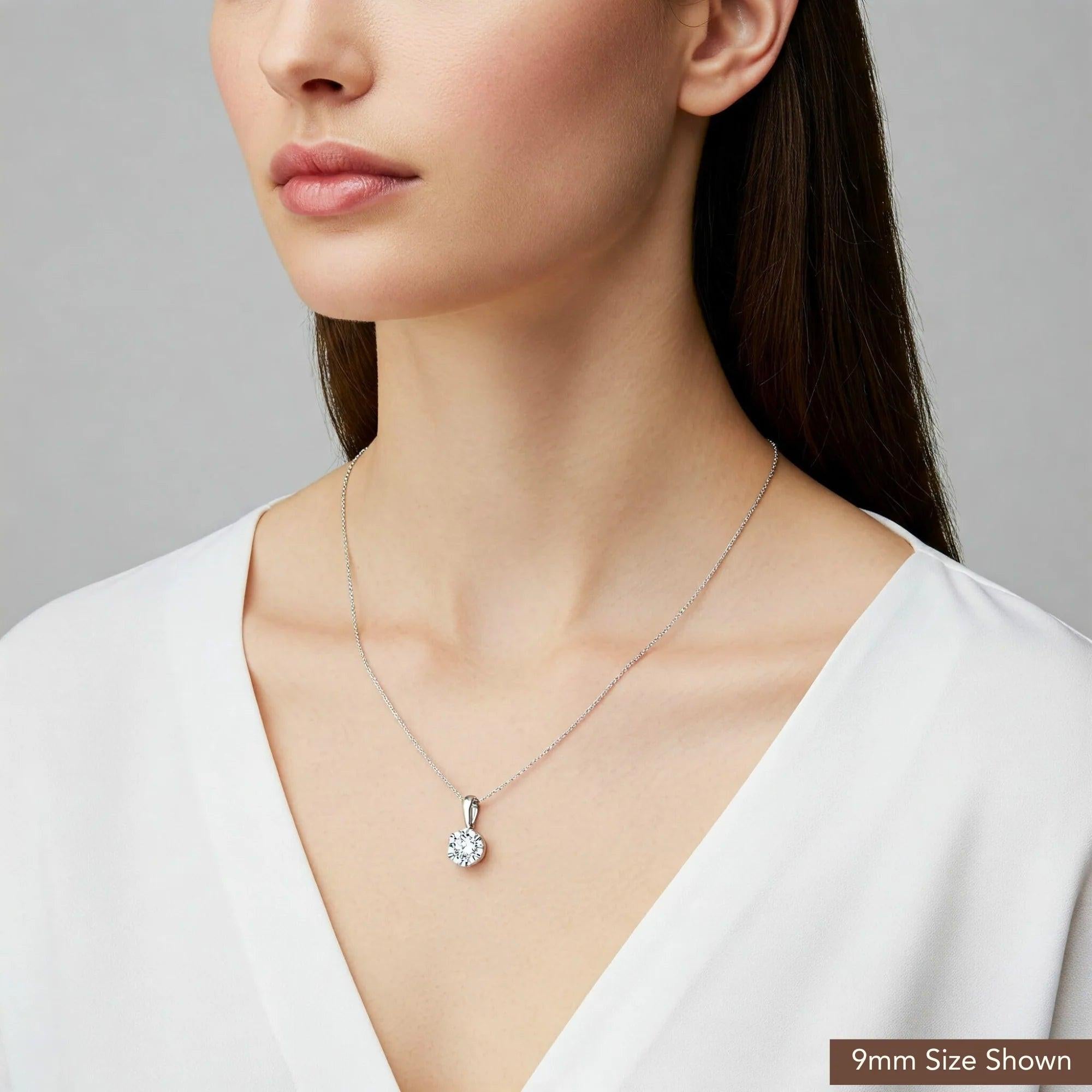 Exquisite 14K White Gold Classic Solitaire Pendant Necklace.