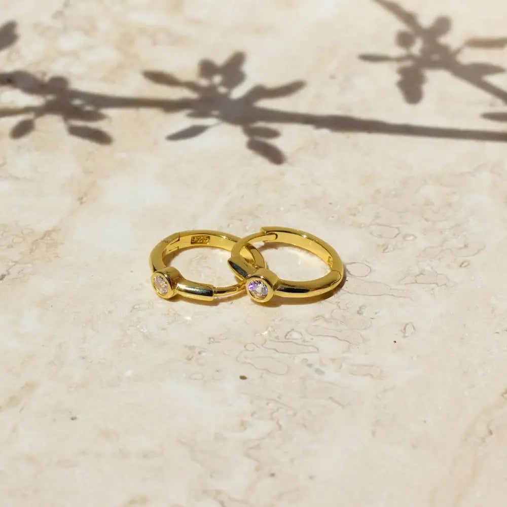 Elegant 14K Gold Bezel Diamond Huggie Hoop Earrings - Perfect Gift for Mom.