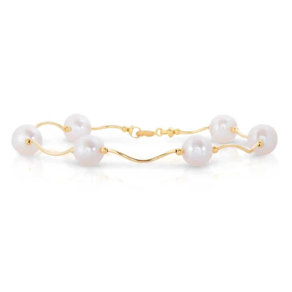Elegant 14K Gold Handmade Freshwater Pearl High Polished Station Bracelet.