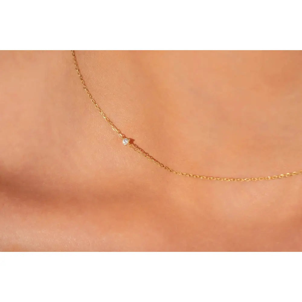 Elegant 14K Solid Gold Diamond Choker Necklace – Dainty Minimalist Two-Sided Pendant.
