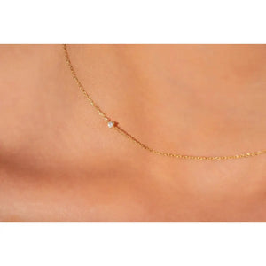 Elegant 14K Solid Gold Diamond Choker Necklace – Dainty Minimalist Two-Sided Pendant.