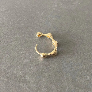 Elegant 14K Solid Gold Huggie Hoop Earrings - 15.5mm Hinged Design for Women.