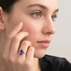 Elegant 14K Yellow Gold Purple Amethyst Oval-Cut Ring - Perfect Birthstone Gift for Her, Mother's Day & February Birthdays.
