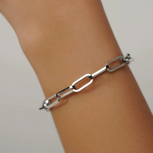 Elegant 18K Gold Paperclip Bracelet - 6mm Large Link Chain, Minimalist Jewelry for Women.