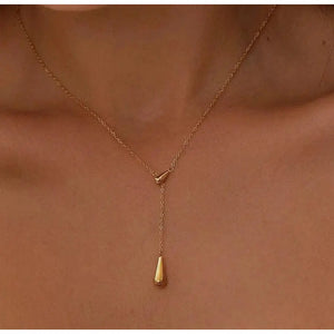 Elegant 18K Gold Plated Teardrop Minimalist Pendant Necklace.