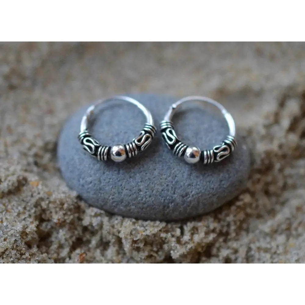 Elegant 925 Sterling Silver Bali Ball Hoop Sleeper Earrings - Available in Multiple Sizes (10-20 MM).