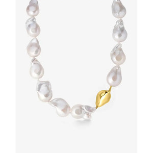 Elegant Baroque Pearl Necklace - Timeless Luxury Accessory.