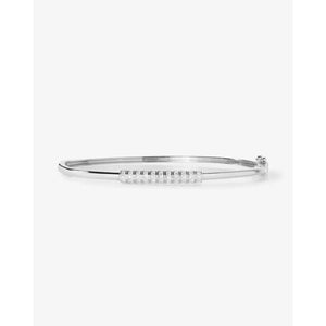 Elegant Diamond Bar Bangle - Timeless Luxury Accessory.