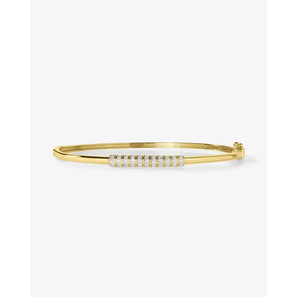 Elegant Diamond Bar Bangle - Timeless Luxury Accessory.