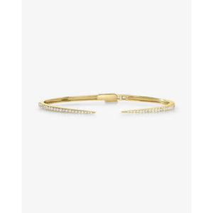 Elegant Diamond Claw Cuff - A Stunning Statement Piece.