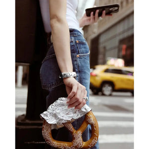 Elegant Forma Bangle - Timeless Style for Every Occasion.