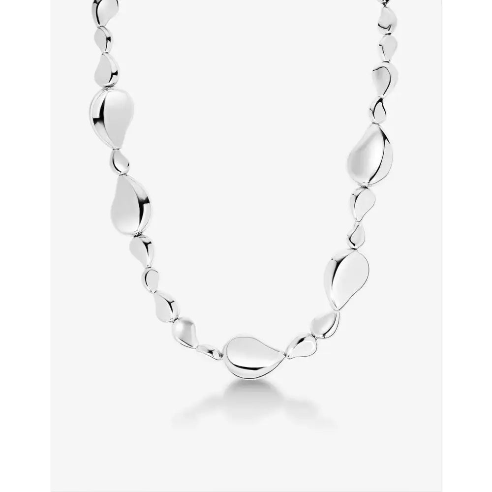 Elegant Forma Toggle Clasp Necklace for Timeless Style.
