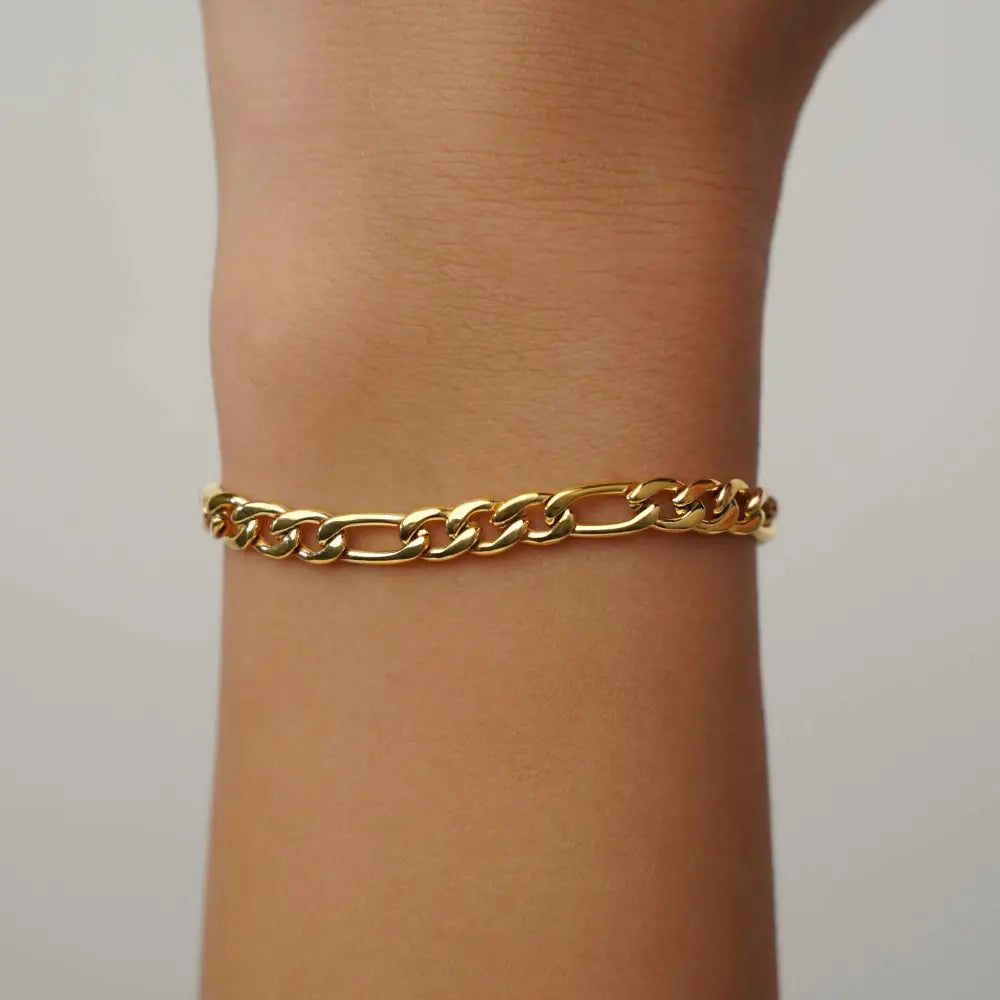 Elegant Gold Satellite Bracelet - Dainty Beaded Chain for the Perfect Minimalist Gift.