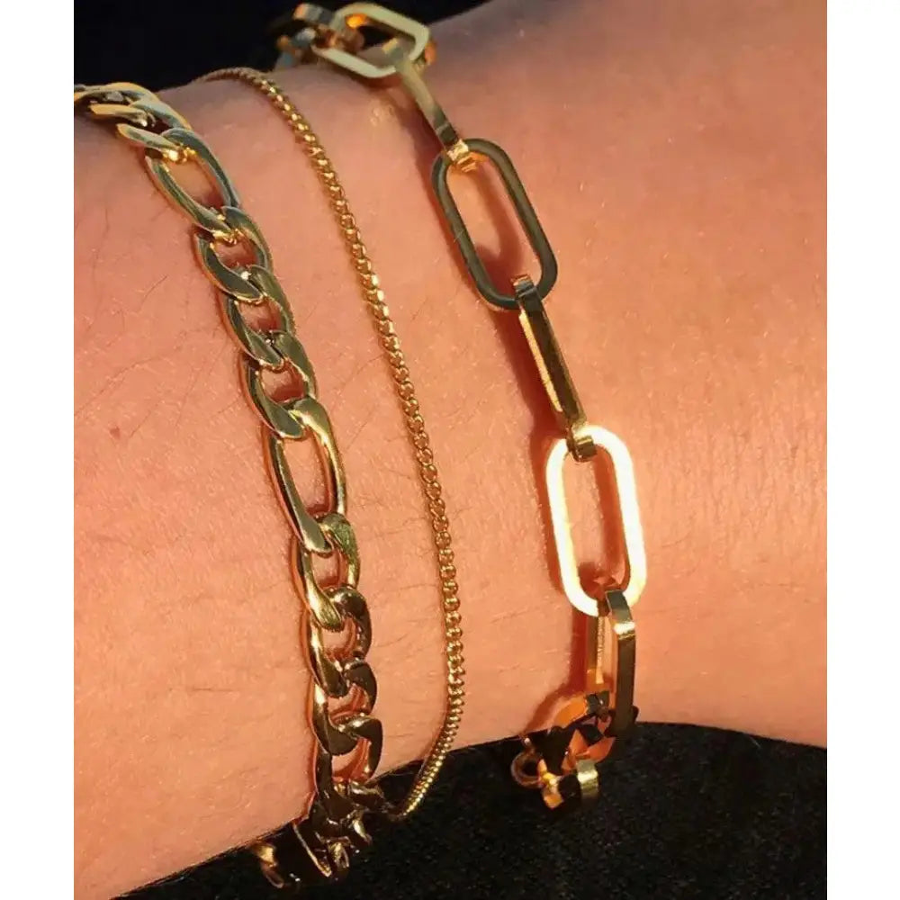 Elegant Gold Satellite Bracelet - Dainty Beaded Chain for the Perfect Minimalist Gift.