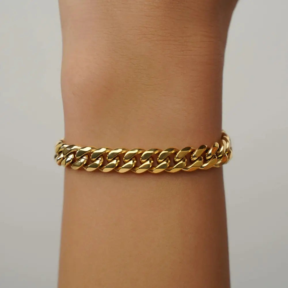 Elegant Gold Satellite Bracelet - Dainty Beaded Chain for the Perfect Minimalist Gift.