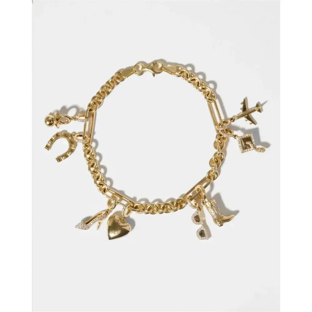 Elegant Mixed Link Chain Bracelet - Perfect for Any Occasion.