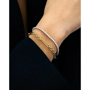 Elegant Mixed Link Chain Bracelet - Perfect for Any Occasion.