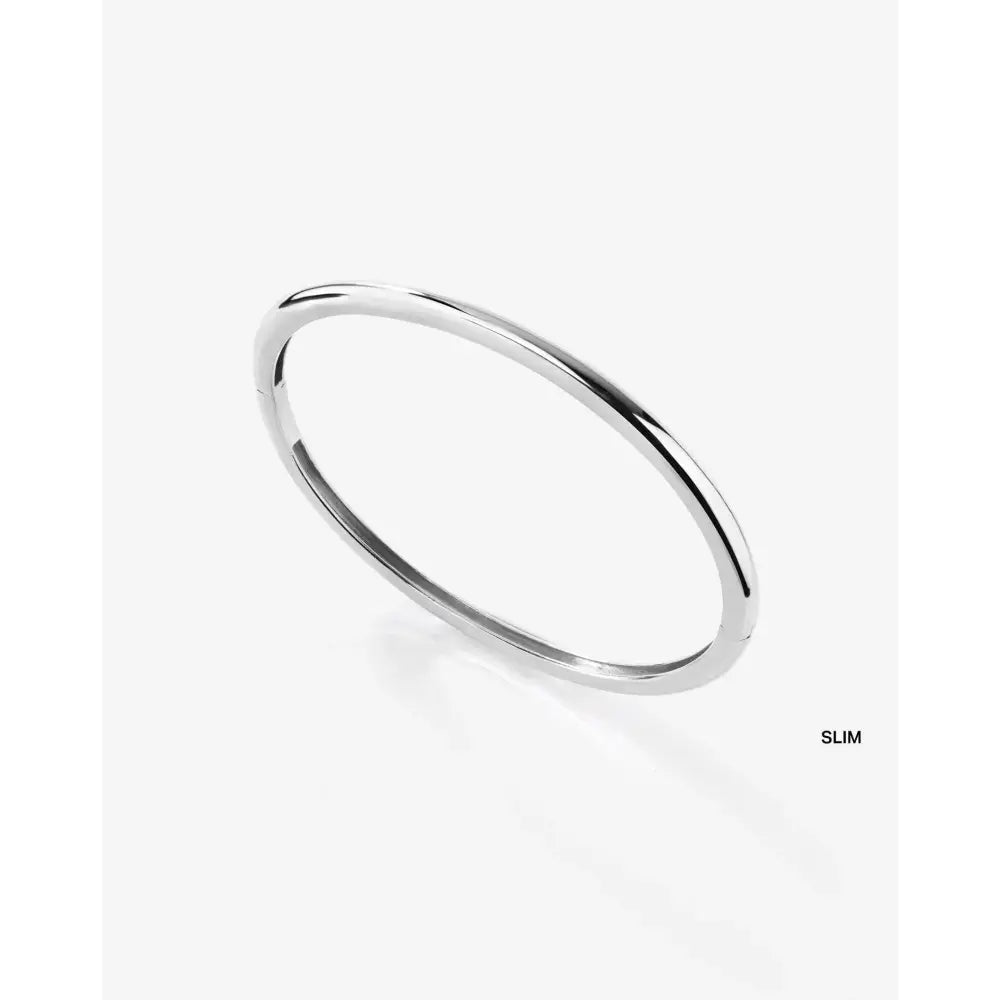 Elegant Stackable Gold Cloud Bangle - Elevate Your Style.