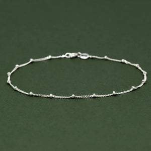 Elegant Sterling Silver Curb Chain Bracelet – Dainty Beaded Fine Jewelry Gift for Her.