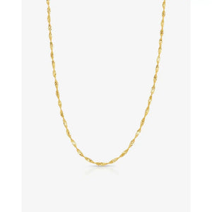 Elegant Twisted Dorica Chain Necklace - A Timeless Statement Piece.