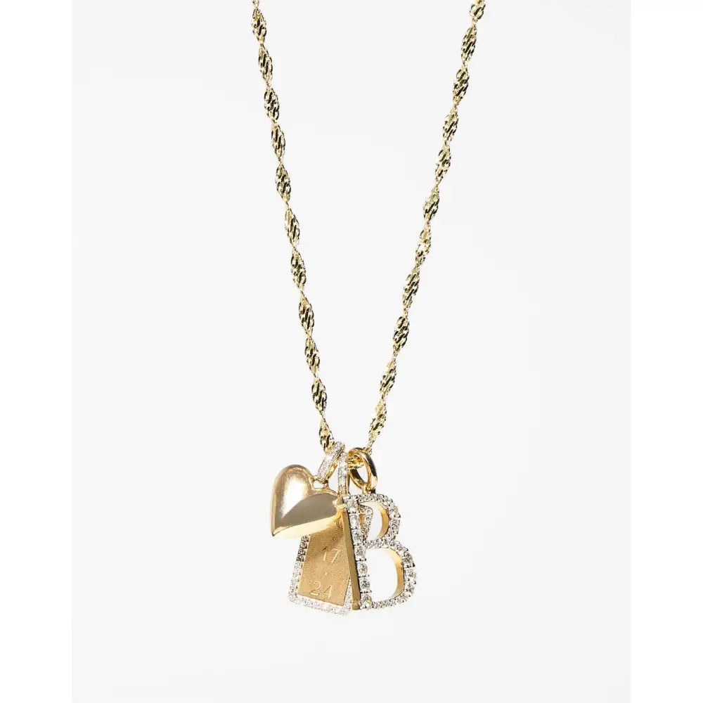 Elegant Twisted Dorica Chain Necklace - A Timeless Statement Piece.