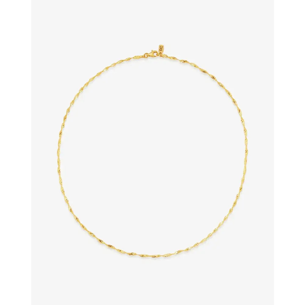 Elegant Twisted Dorica Chain Necklace - A Timeless Statement Piece.