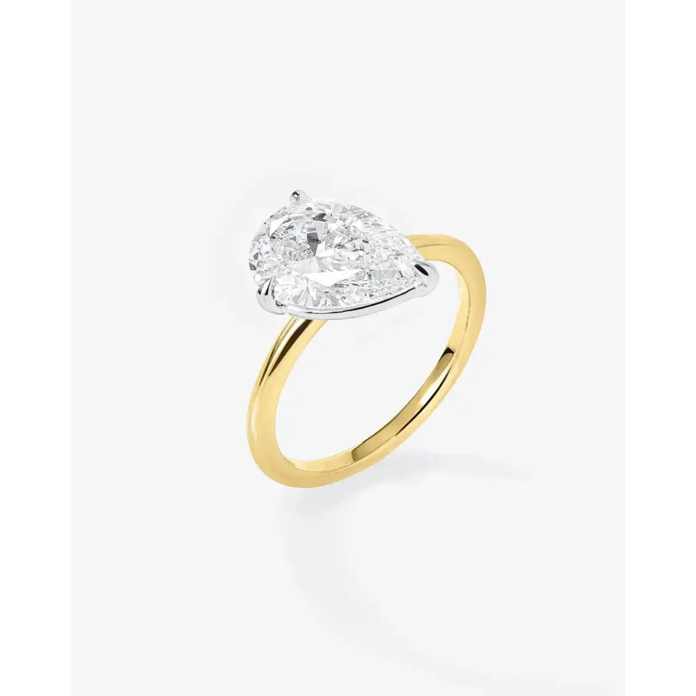 Elegant Whisper Thin® Duet: Oval & Pear - Size 4.70.