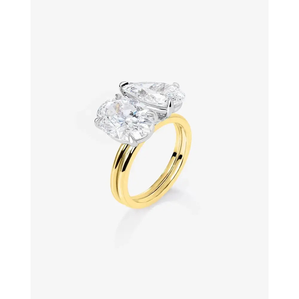 Elegant Whisper Thin® Duet: Oval & Pear - Size 4.70.