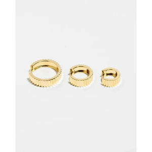Elegant Wide Gold Fluted Hoop Earrings.