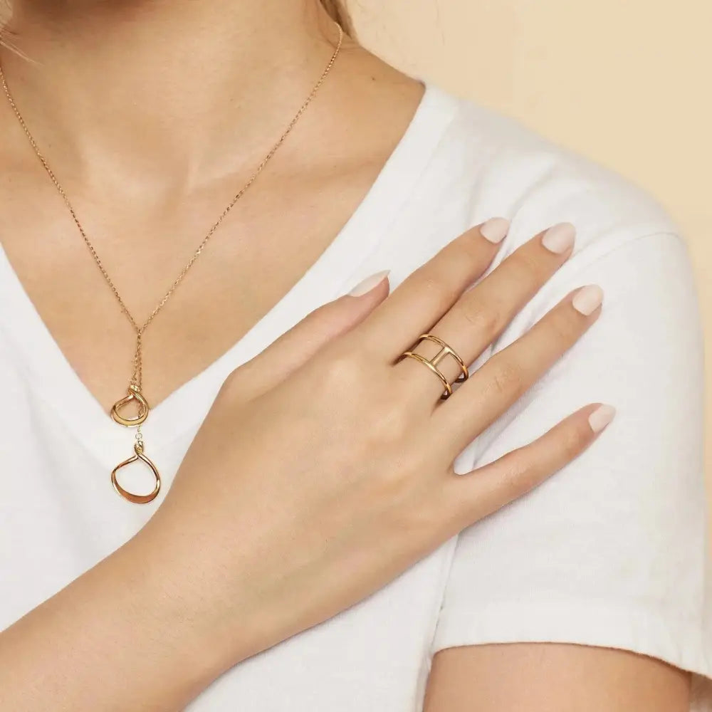 Elegantly Crafted Hudson Ring - Timeless Beauty Awaits.