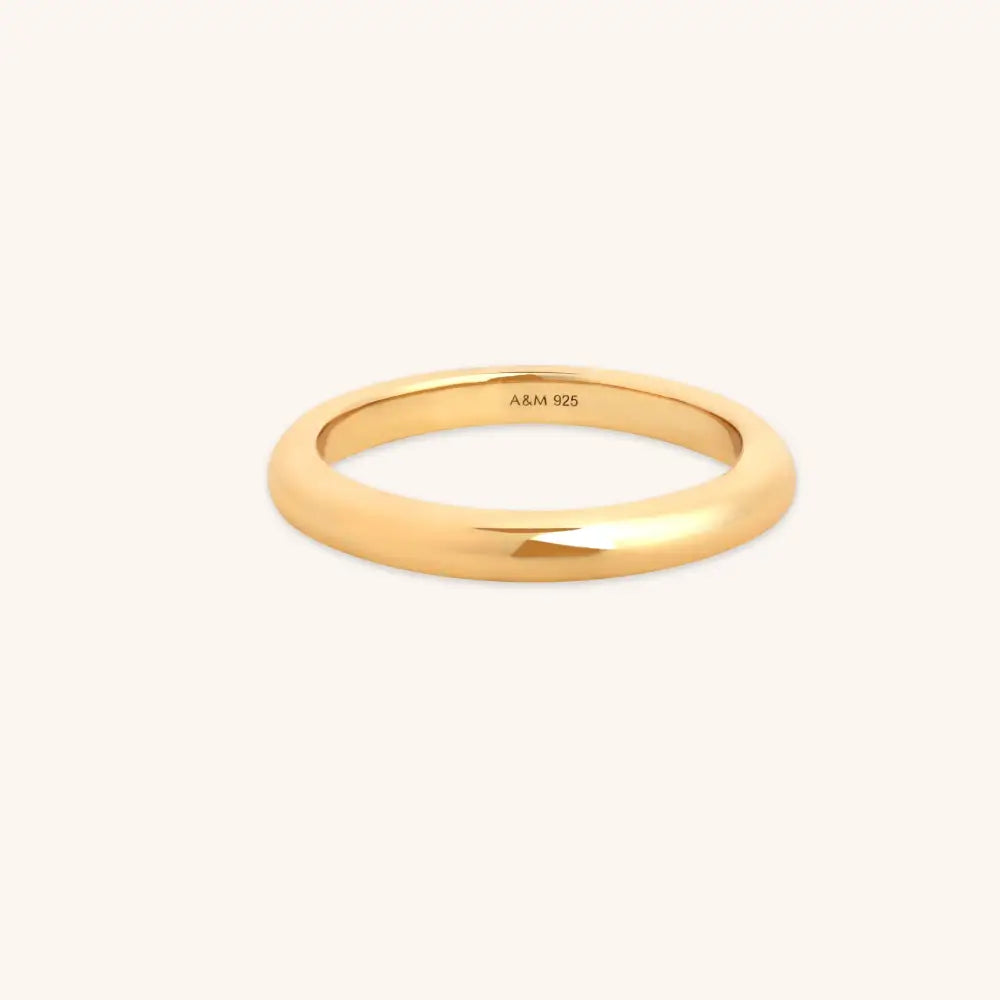 Essential Stacking Ring in Gold