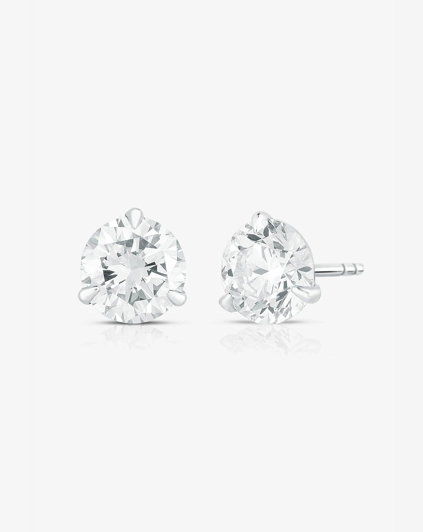 Stunning Round Diamond Stud Earrings for Timeless Elegance.