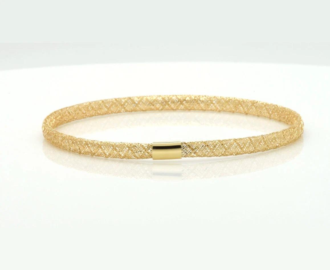 Elegant 14K Yellow Gold Mesh Bracelet - 7 Inch Flexible Slip-On Lightweight Design.