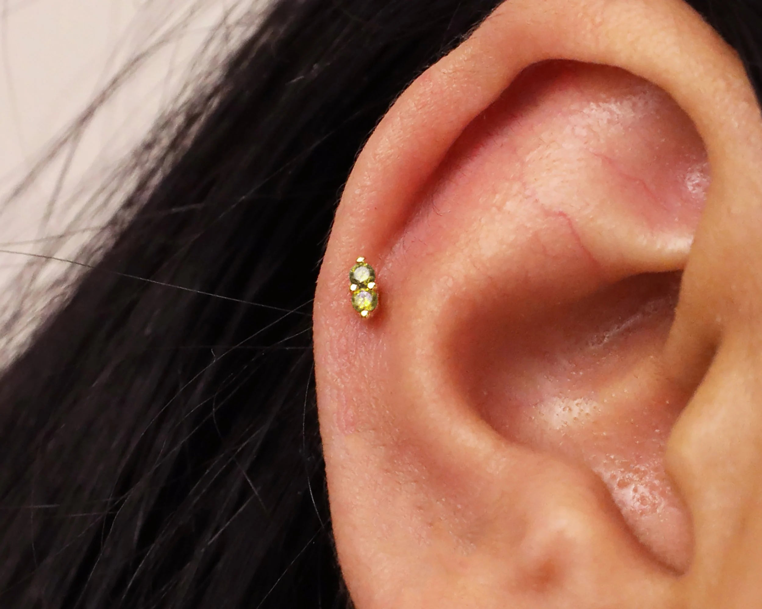 18G/16G Peridot Dainty Labret Cartilage Studs • Tragus Stud • Conch Earring • Helix • Cartilage Piercing • Minimalist • FLAT BACK