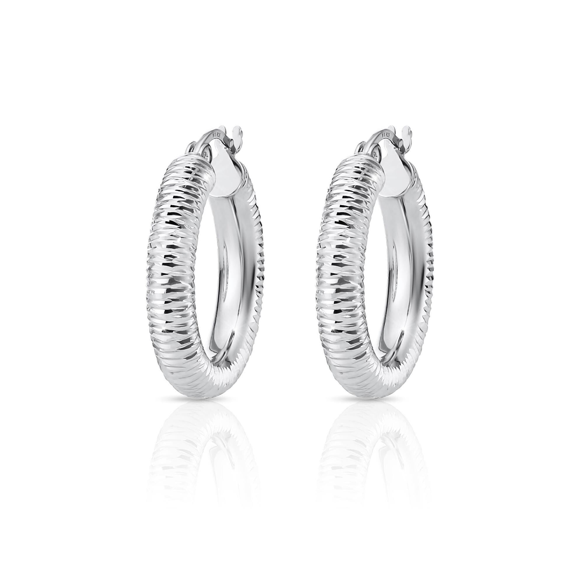 Stunning Handmade 925 Sterling Silver Diamond Cut Hoop Earrings - Medium Size.