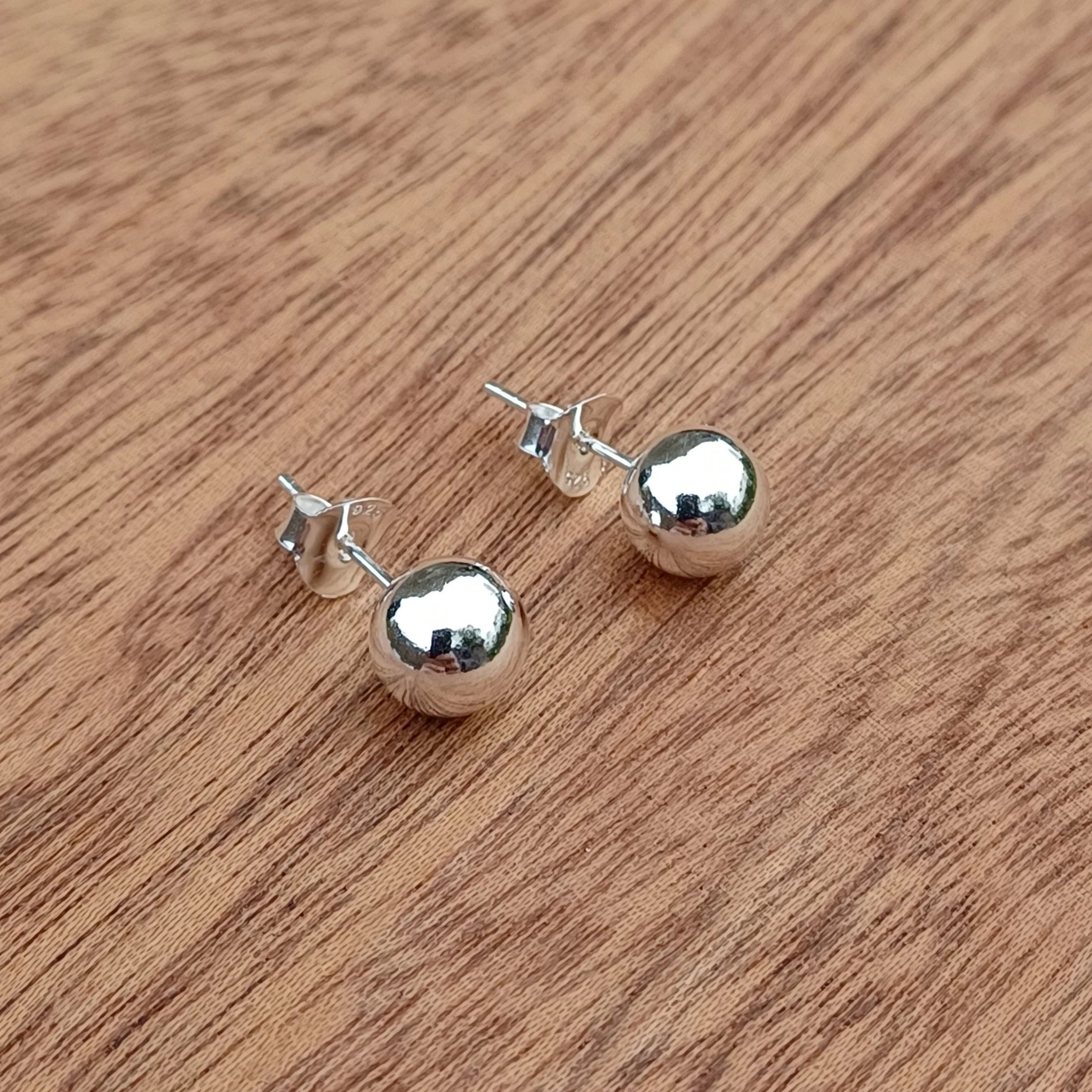 Sterling Silver 8Mm Ball Stud Earrings