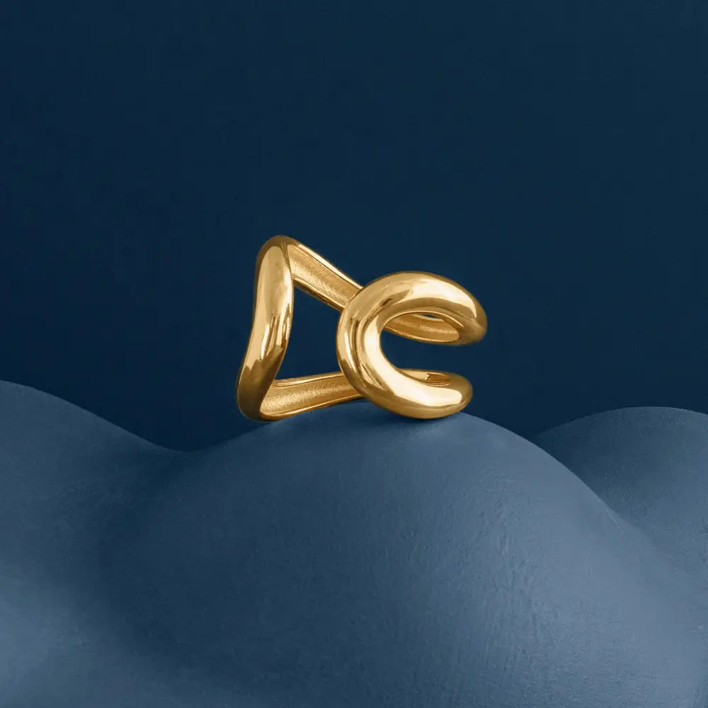 GOLD CHUNKY DOUBLE LOOP RING